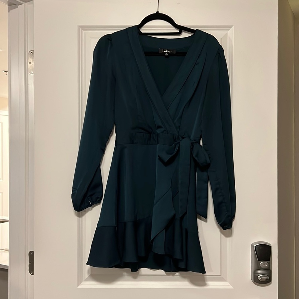 Lulus dark green long sleeve dress